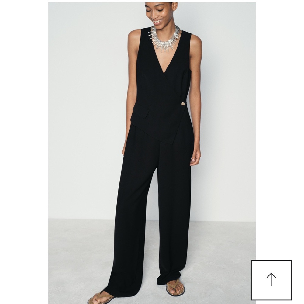 NEW  WITHOUT TAG ONE ZARA ASYMMETRIC VEST
JUMPSUIT SIZE S and L 
🚨NO DISCOUNT - Picture 3 of 11